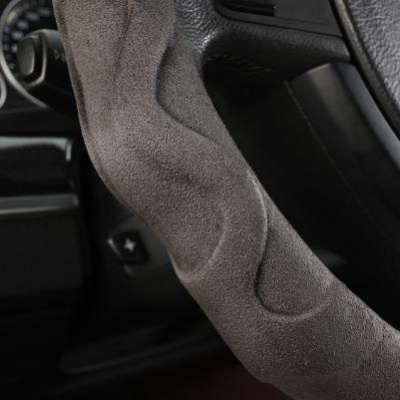Накладка руля AUTOPREMIER, пластик ABS, алькантара, текстурная, чёрный, размер (М-L) GPS1000М 