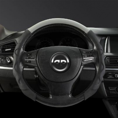 Накладка руля AUTOPREMIER, пластик ABS, эко кожа, перфорация, текстурная, чёрный/серый, размер (М-L) GST1400М 